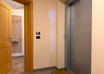 Interno palazzo - Three-room apartment via al Canton, 4, Valdisotto - photo 47