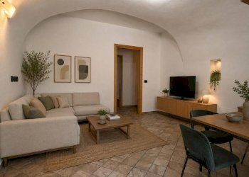 Salone - Three-room apartment via al Canton, 4, Valdisotto - photo 1