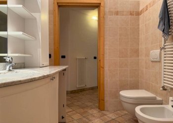 Bagno - Three-room apartment via al Canton, 4, Valdisotto - photo 28