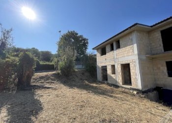 IMG_5289 - Villa Via della Sorgente 44, Casalincontrada - photo 3