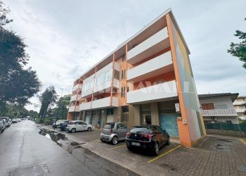 BS-295-NV_2 - Warehouse Via Nettuno 8, San Michele al Tagliamento - photo 1