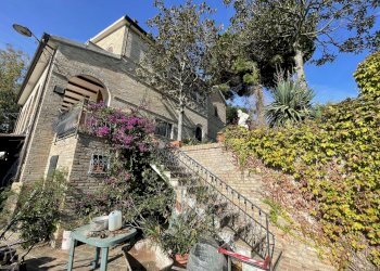 IMG_4413.jpg - Villa VIA chiaravallese, Osimo - photo 18