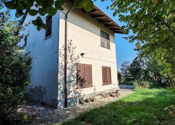 Independent house Via Molar, 41, Envie - photo 1