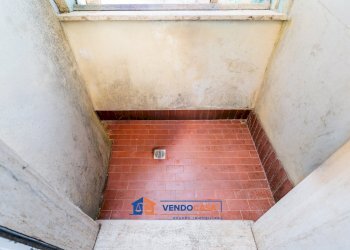 Four-room apartment Sant'Albano Stura - photo 5
