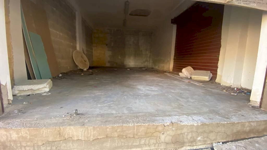 Magazzino - Warehouse via Capri, Carini - photo 2