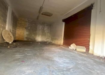 Magazzino - Warehouse via Capri, Carini - photo 3