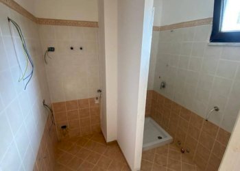 Bagno - Two-room apartment via Capri, Carini - photo 5