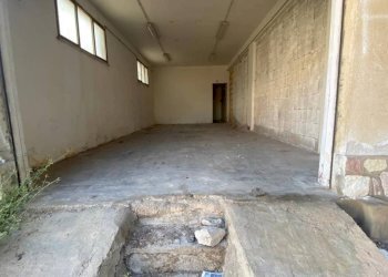 Magazzino - Warehouse via Capri, Carini - photo 2