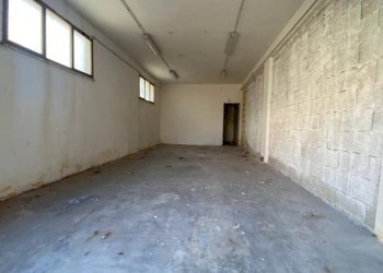 Magazzino - Warehouse via Capri, Carini - photo 4