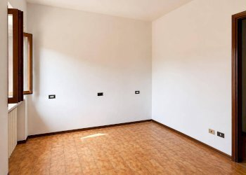 Foto 8 - Three-room apartment via san rocco
 
5, Borgo San Giacomo - photo 8