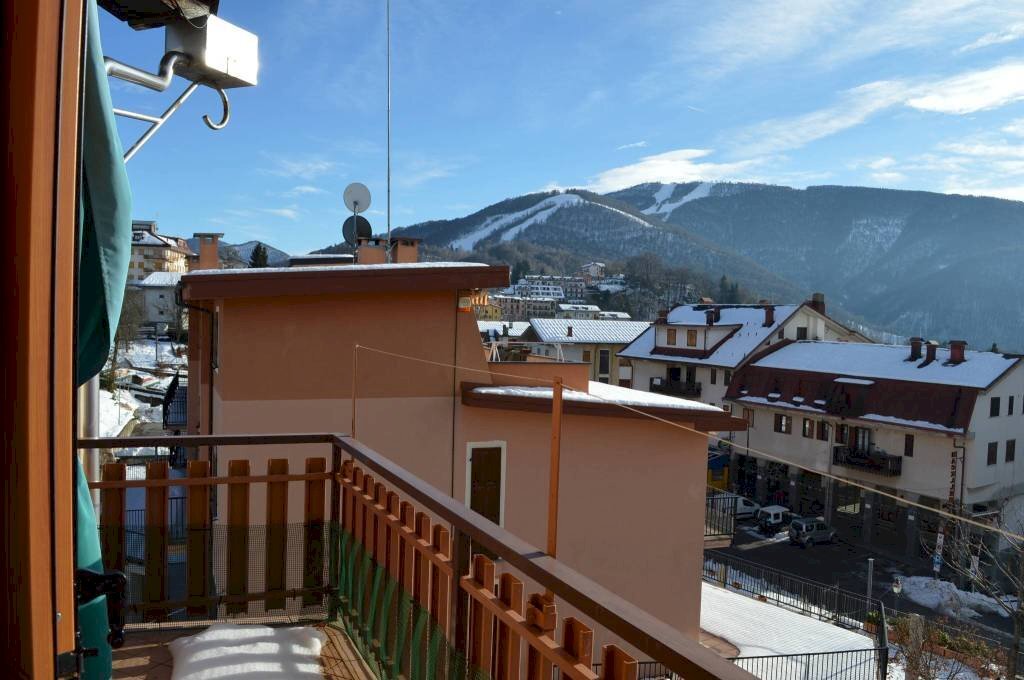 Balcone - Appartamento via Uranio, 1, Roburent - foto 3