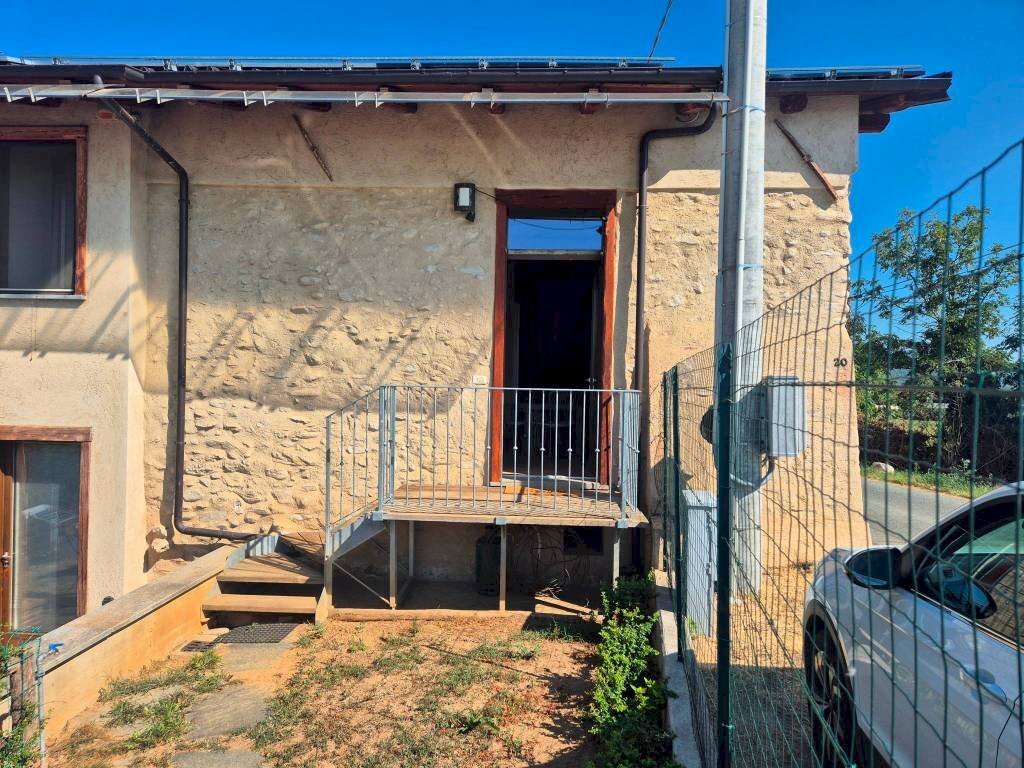 Facciata - One-room apartment via Ripe Macra Mon, 22, Dronero - photo 2