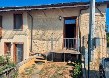 Facciata - One-room apartment via Ripe Macra Mon, 22, Dronero - photo 1