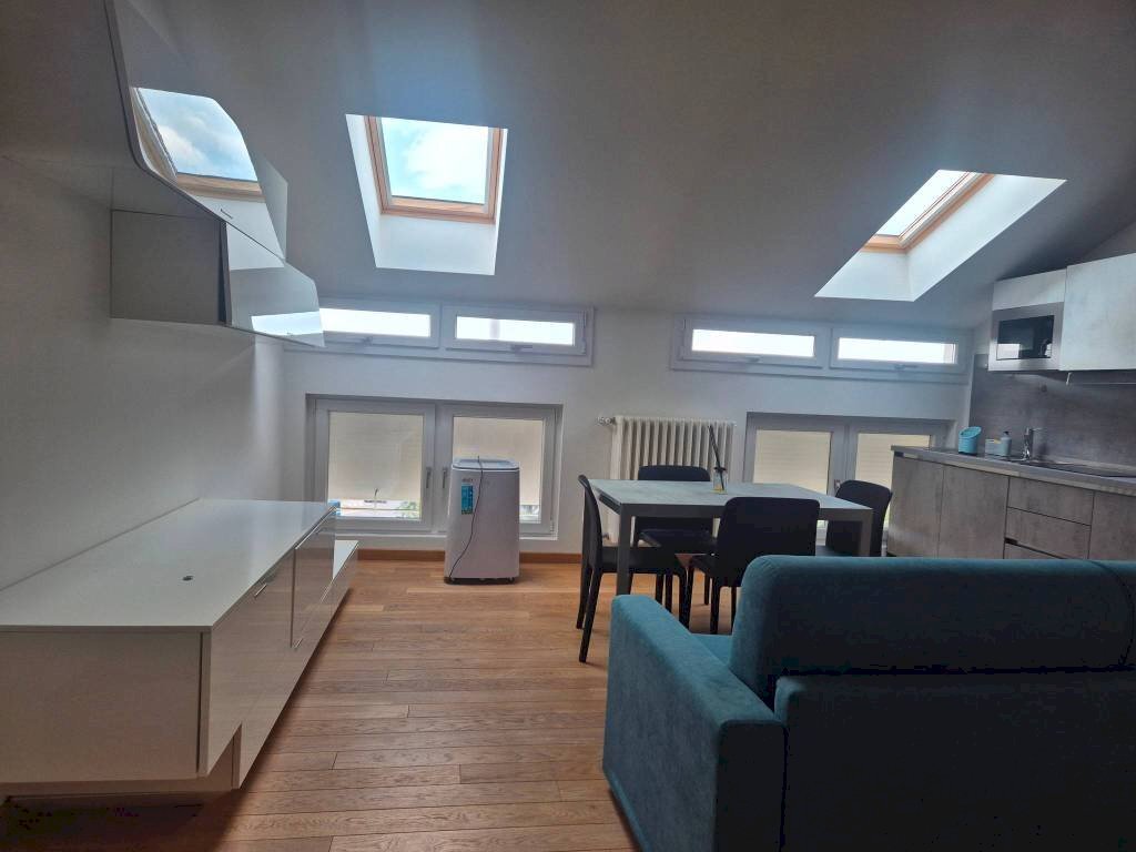Salone - Two-room apartment corso Monviso, 1, Cuneo (neighborhood Centro) - photo 3