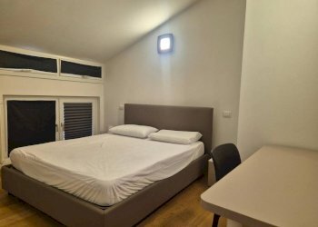 Camera da letto - Two-room apartment corso Monviso, 1, Cuneo (neighborhood Centro) - photo 7
