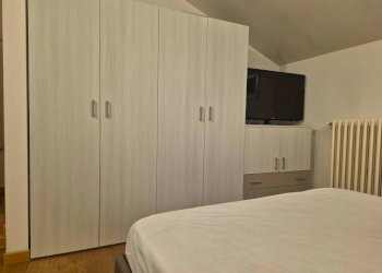 Camera da letto - Two-room apartment corso Monviso, 1, Cuneo (neighborhood Centro) - photo 10