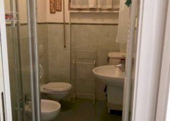 Bagno - Two-room apartment via Pisa, Massa - photo 7