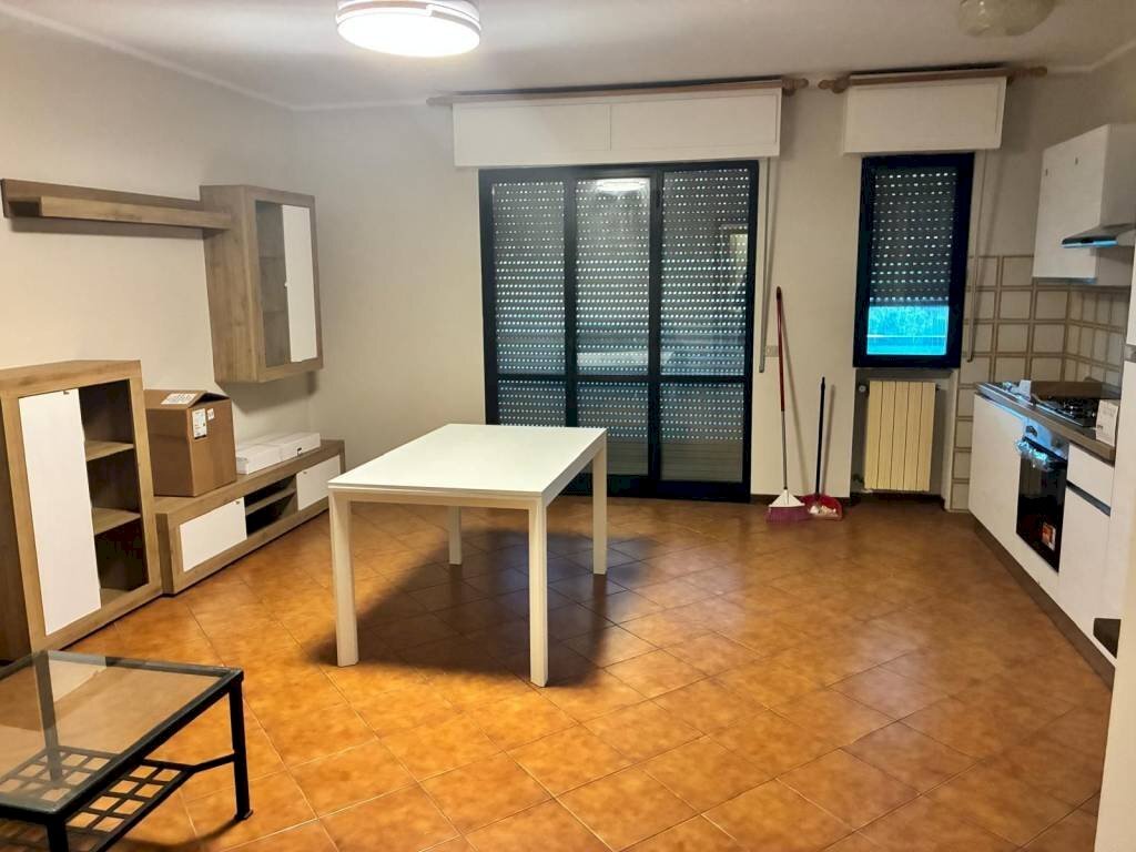 Cucina - Three-room apartment via Pisa, Massa - photo 3