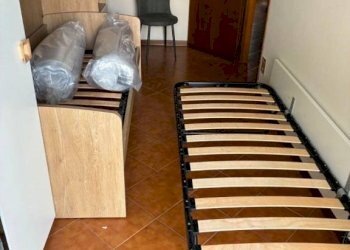 Camera da letto - Three-room apartment via Pisa, Massa - photo 11