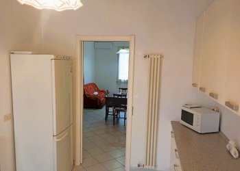 cucina1_2 - Quadrilocale Sarzana - foto 3