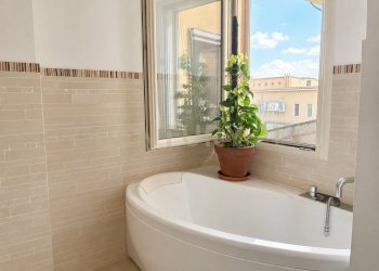 Bagno vasca - Appartamento Via Etruria 18, Orbetello - foto 11