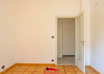 Three-room apartment Viale Sarrea, 5, Dronero - photo 9