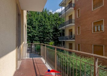 Three-room apartment Viale Sarrea, 5, Dronero - photo 12