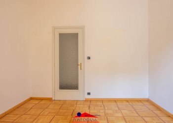 Three-room apartment Viale Sarrea, 5, Dronero - photo 14