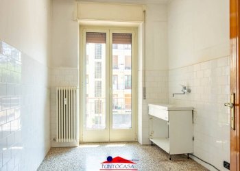 Three-room apartment Viale Sarrea, 5, Dronero - photo 17