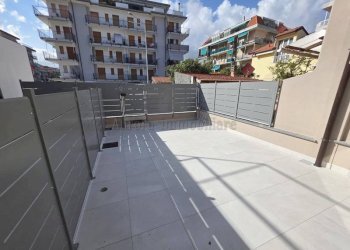 Monolocale Piazza Indipendenza, Borghetto Santo Spirito - foto 7