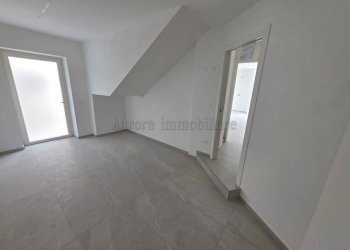 Monolocale Piazza Indipendenza, Borghetto Santo Spirito - foto 11