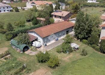 Laboratory via Pilastro, Cento - photo 9