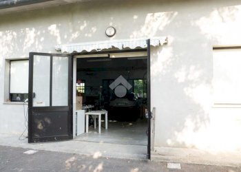 Laboratory via Pilastro, Cento - photo 14