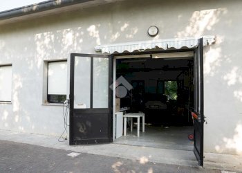 Laboratory via Pilastro, Cento - photo 19