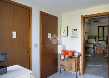 Laboratory via Pilastro, Cento - photo 33