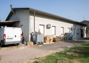 Laboratory via Pilastro, Cento - photo 37
