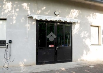 Laboratory via Pilastro, Cento - photo 39