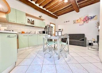 Foto 1 - Bilocale via giuseppe garibaldi
24, Colle di Val d'Elsa - foto 1
