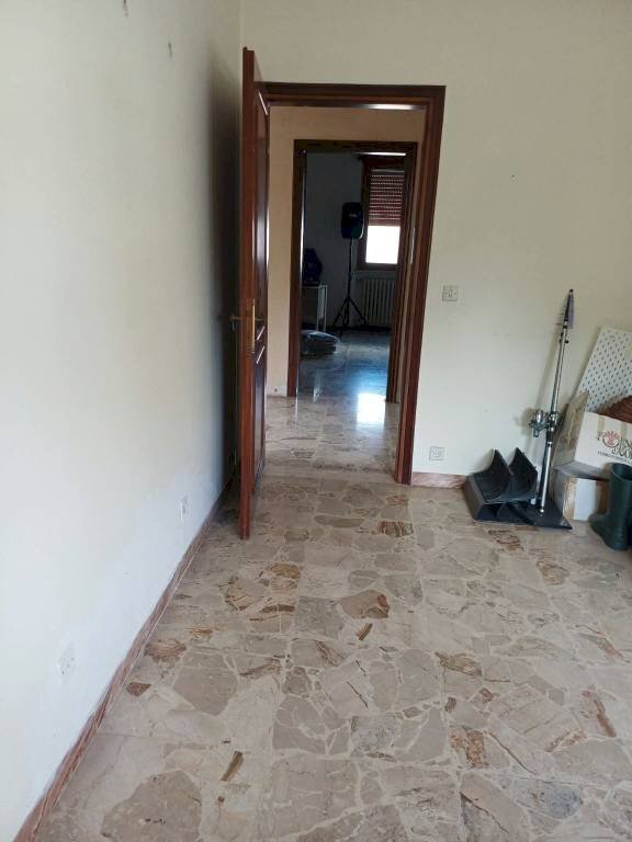 Corridoio - Casa indipendente via Canale di Budrione, Carpi - foto 3