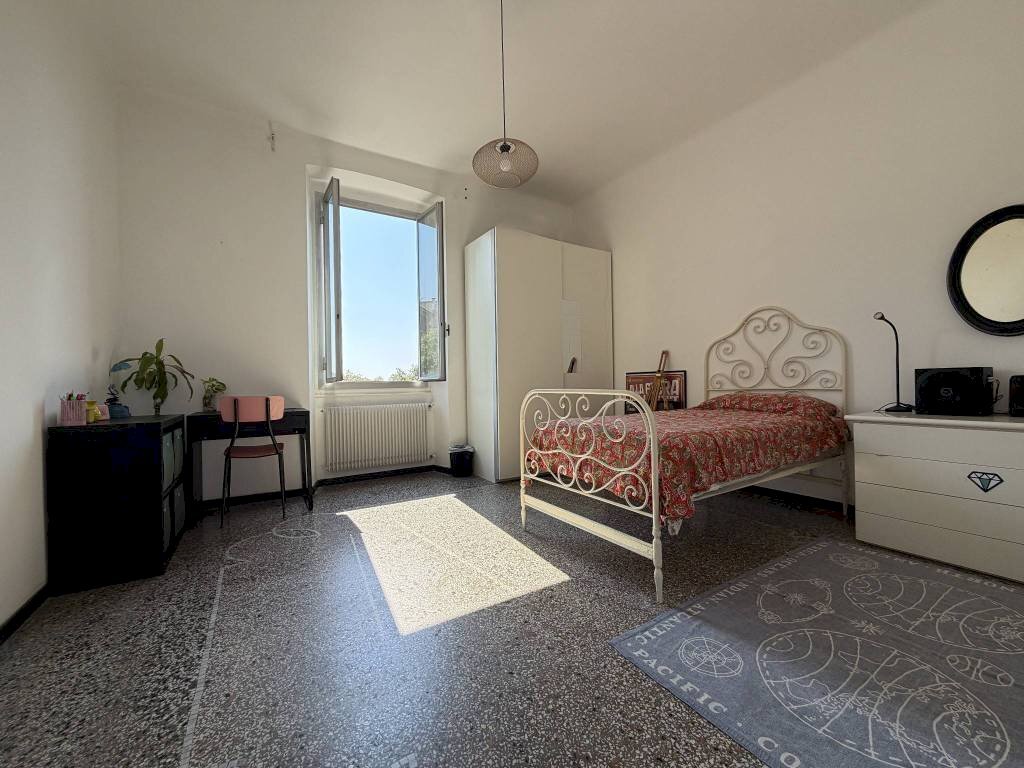 Camera da letto - Non-buildable land via Achille Papa, 1, Genova (neighborhood Oregina) - photo 2