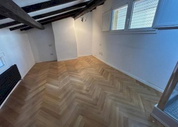 Camera da letto - Appartamento via Massimo d'Azeglio, Bologna (zona Costa Saragozza) - foto 22