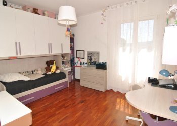 CAMERA 1 - Appartamento Via degli Scarronzoni 9, Livorno - foto 18