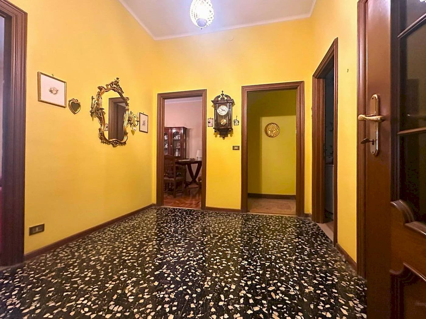 Four-room apartment Via Antonio Stoppani, Cuneo (neighborhood Cuneo Nuova) - photo 3
