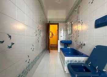 Four-room apartment Via Antonio Stoppani, Cuneo (neighborhood Cuneo Nuova) - photo 24