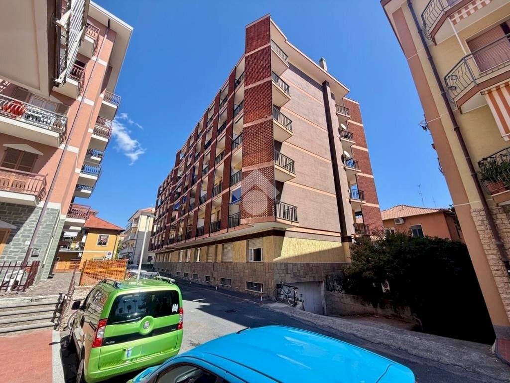 Bilocale Via Cuneo, Andora - foto 1