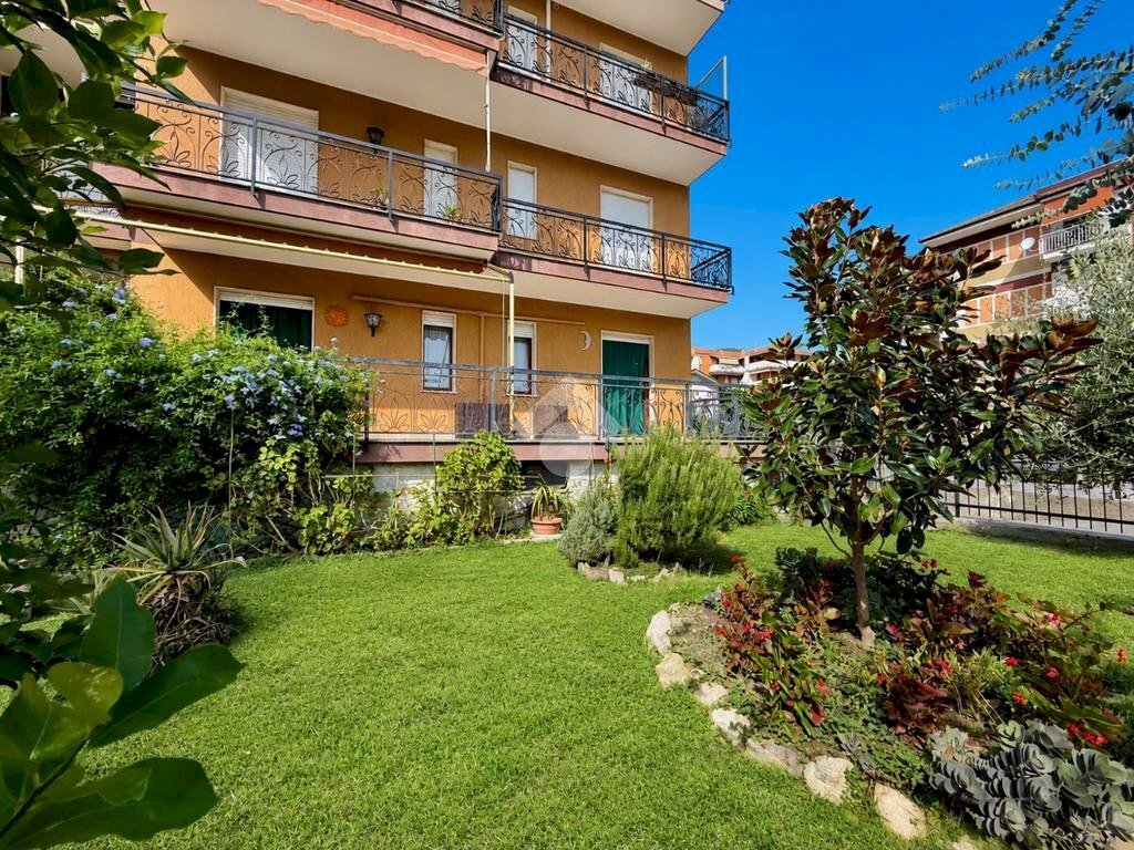 Bilocale Via S. Lazzaro, Andora - foto 2