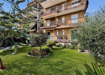 Bilocale Via S. Lazzaro, Andora - foto 1