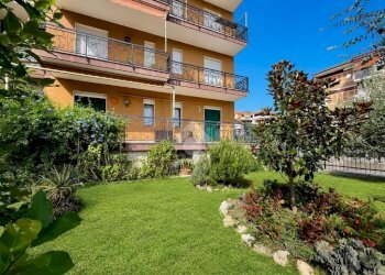 Bilocale Via S. Lazzaro, Andora - foto 2