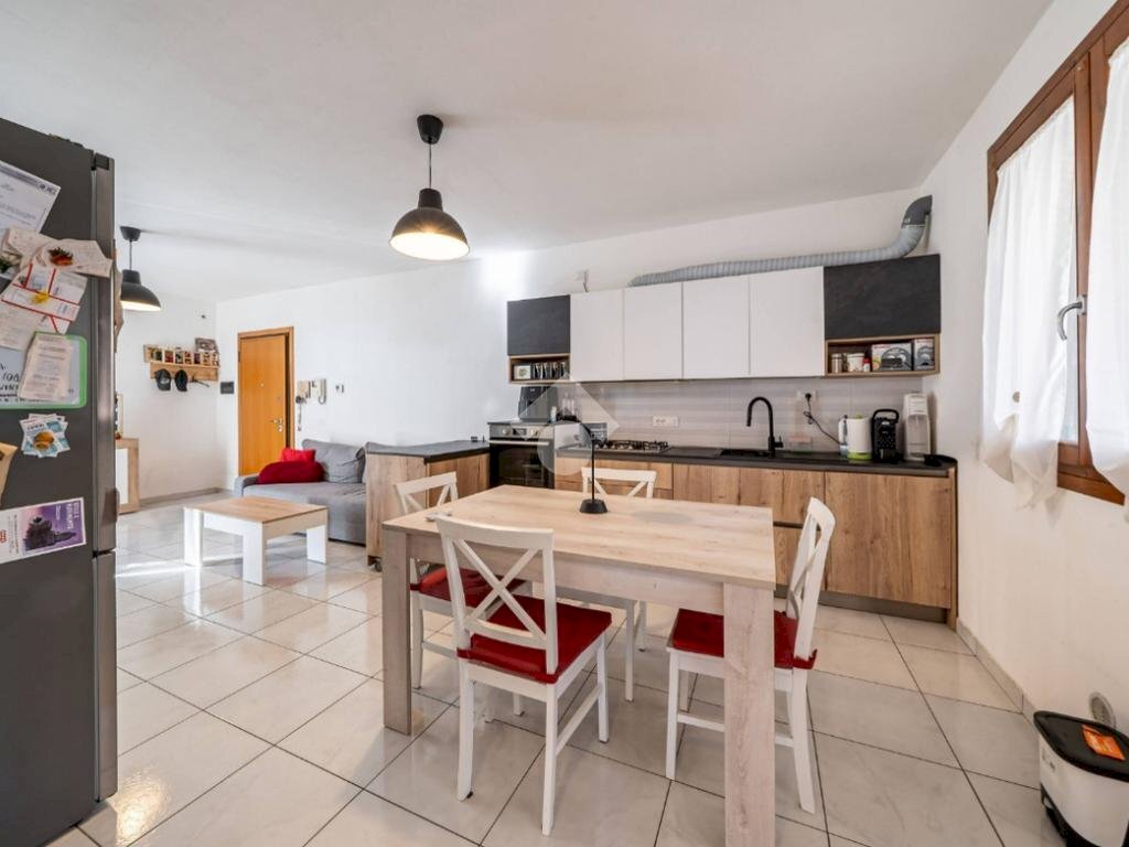 Three-room apartment Via Caduti di Nassiriya, Baricella - photo 3