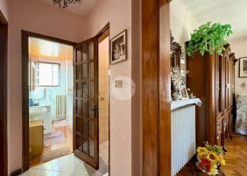 Apartment Frazione colombaro, Lanzo Torinese - photo 12